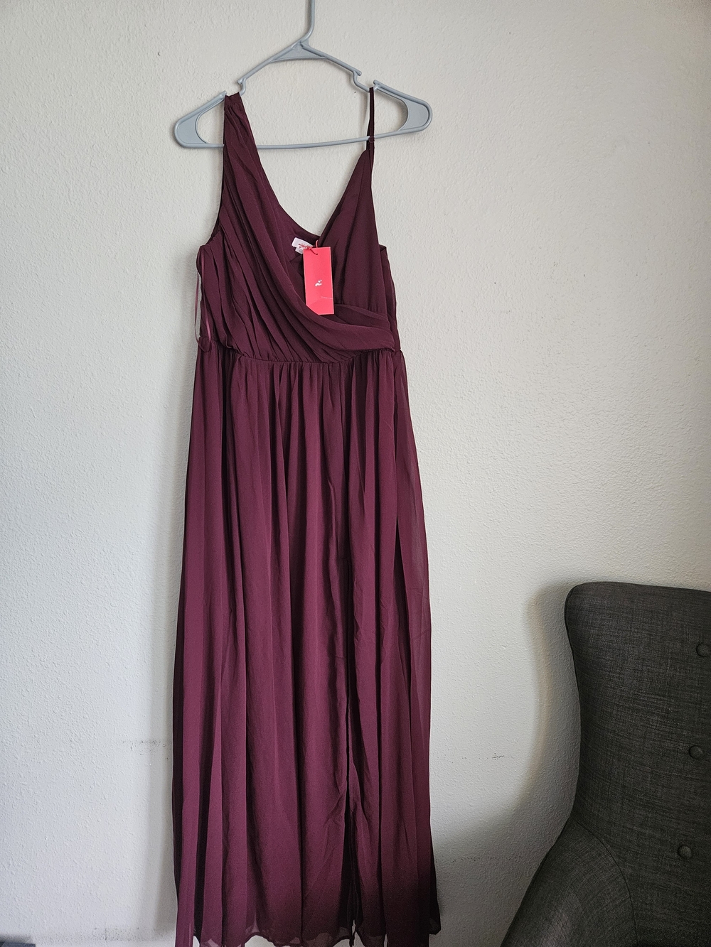 Women's Burgundy Sleeveless Maxi Dress